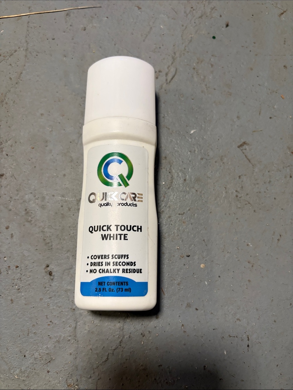 Quick Touch White Shoe & Surface Touch-Up